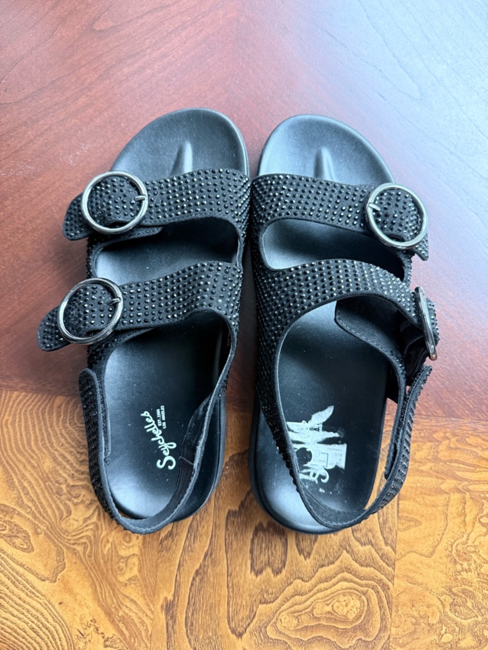 NWOT Seychelles Black Studded Buckle/Velcro Sandals Size 7M